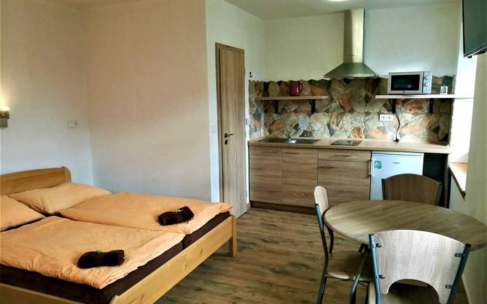 Třílůžkový apartmán č. 9