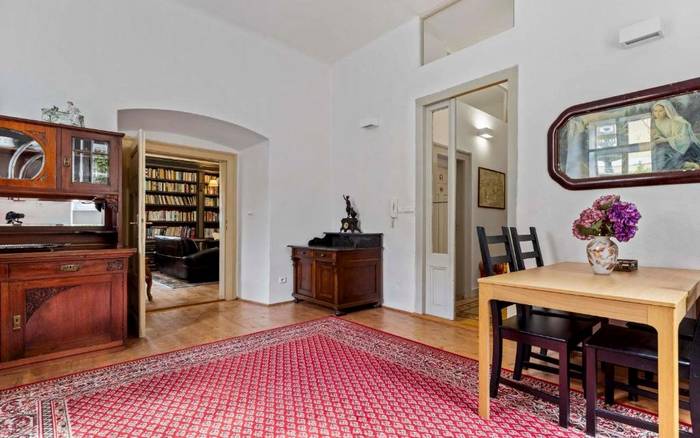 Apartmán s 2 spálňami, kuchyňou a knižnicou