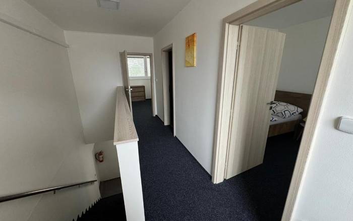  Dvoupodlažní apartmán