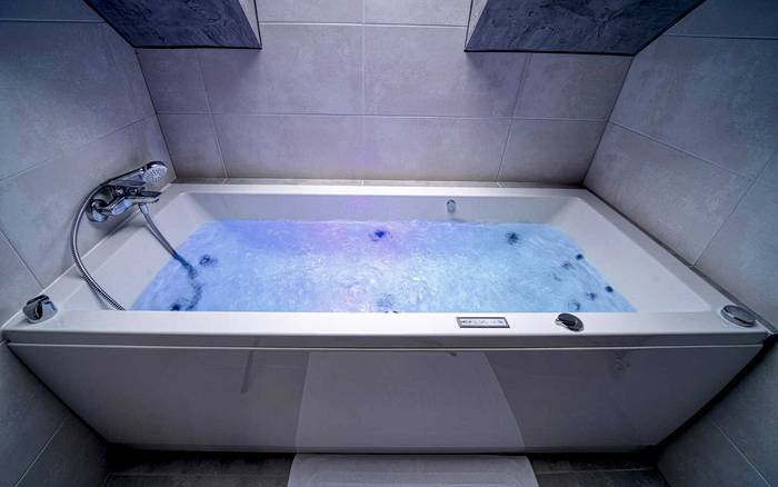 Apartmán se saunou a vířivou vanou (Wellness Hotel)