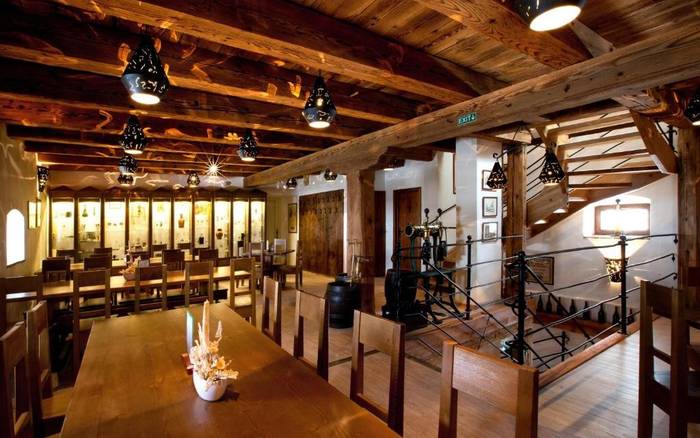 Restaurace