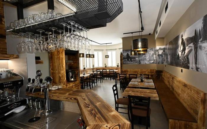 Restaurace