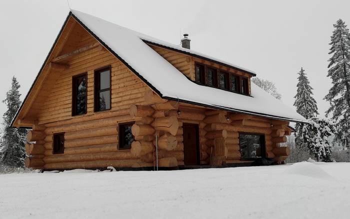 Szent Kereszt rönkház