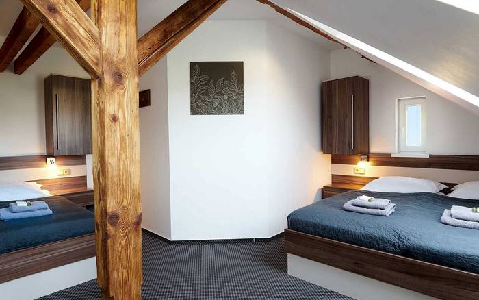 Pětilůžkový DVOUPOKOJ S KLIMATIZACÍ