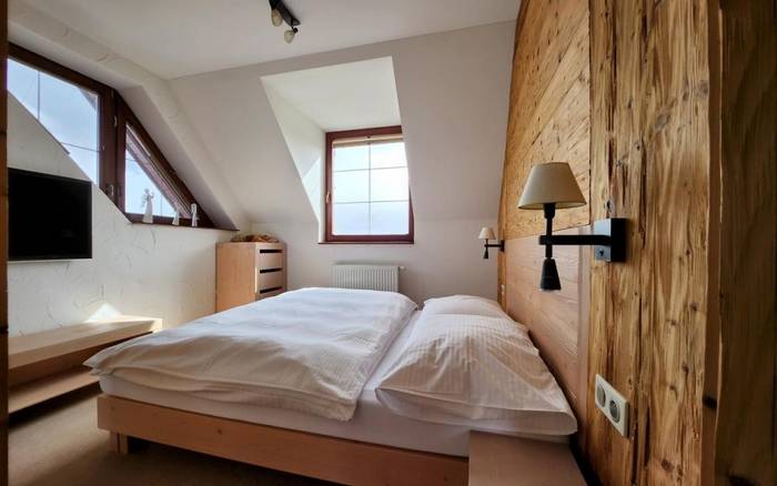 Apartmán Deluxe s 2 spálňami v hlavnej budove hotela - Výhľad na Tatry