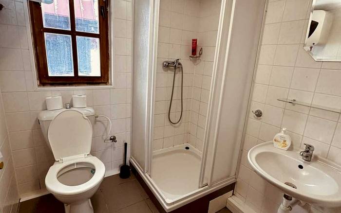 Čtyřlůžková chatka