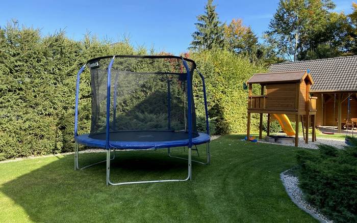 Trampolína