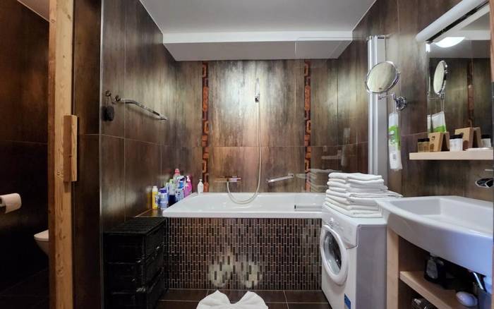 Apartmán Deluxe s 2 spálňami v hlavnej budove hotela - Výhľad na Tatry