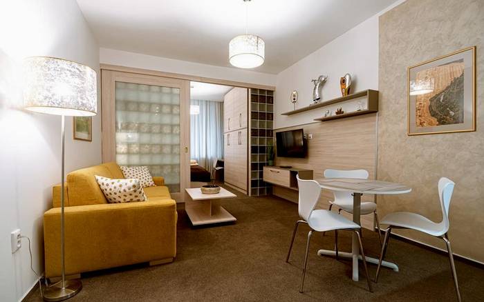 Apartment Elegance Hrebienok