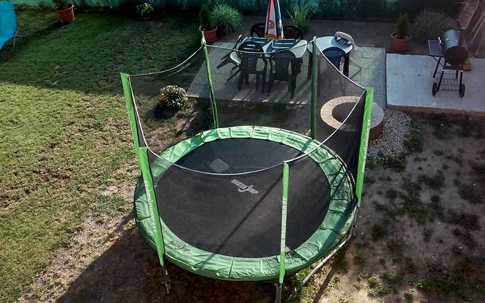 Trampolína