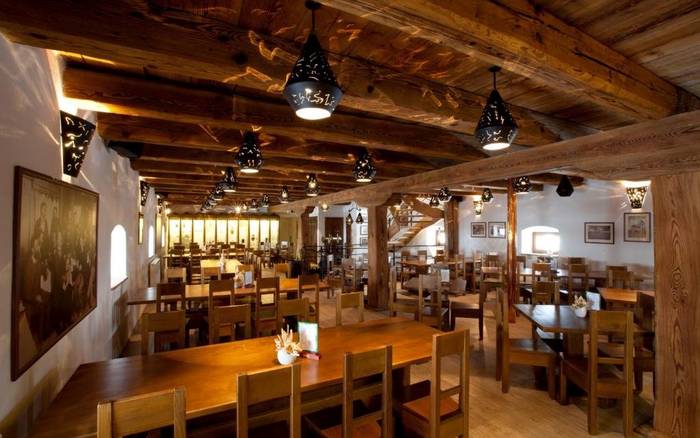 Restaurace