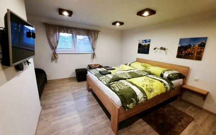 Trojlôžková izba
