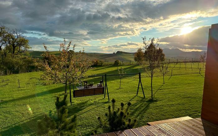 Výhľad z terasy na západ slnka Garden House