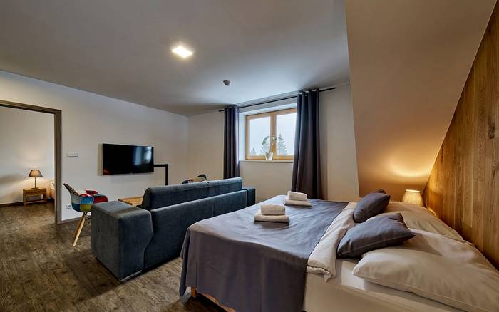 Studio šestilůžkové s balkónem