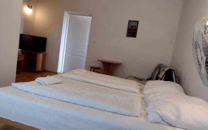 Dvojlôžková izba Deluxe s prístelkou