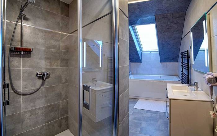 Apartmán se saunou a vířivou vanou (Wellness Hotel)