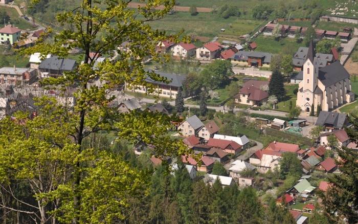 Na rozhľadni na vrchu Bobovec nad Starou Bystricou 