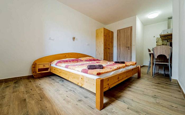 Dvoulůžkový apartmán č. 10