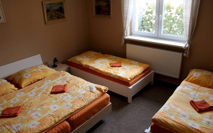 2. Rodinný apartmán s krbom