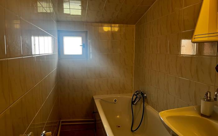 Kúpeľňa, poschodie