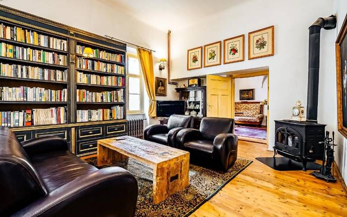 Apartmán s 2 spálňami, kuchyňou a knižnicou