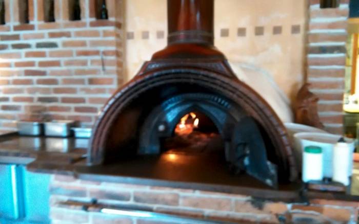 Bar s restaurací
