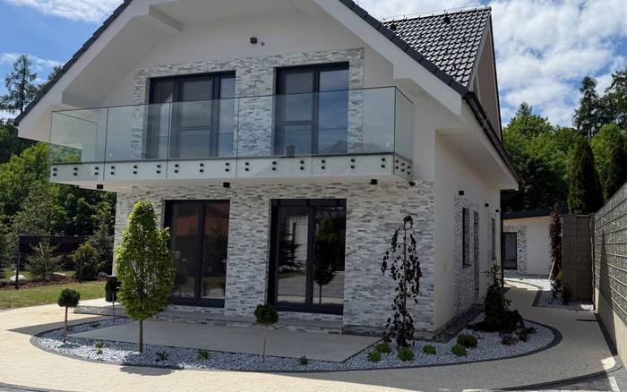 Villa White Stone
