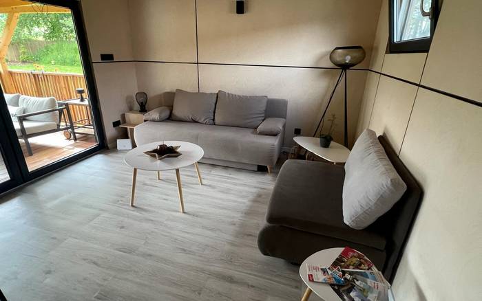 Domček s Jacuzzi a grilom, pri termálnom kúpalisku
