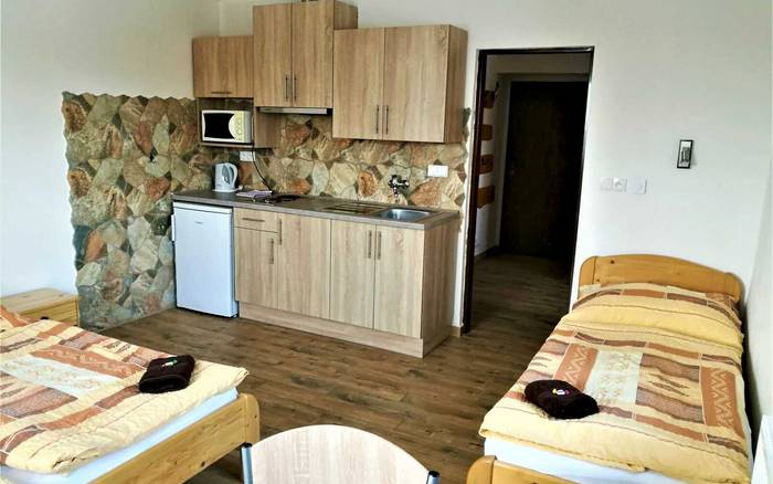 Třílůžkový apartmán č. 7