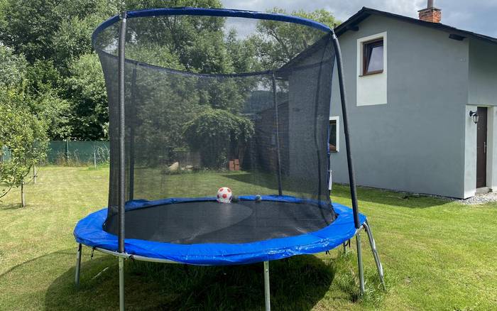Trampolína