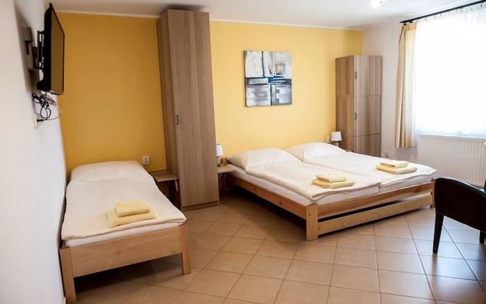 Třílůžkový pokoj