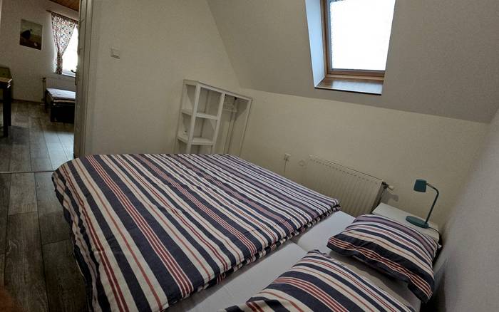 Apt 4 - druhá spálňa