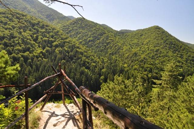 Blatnický hrad nad Gaderskou dolinou