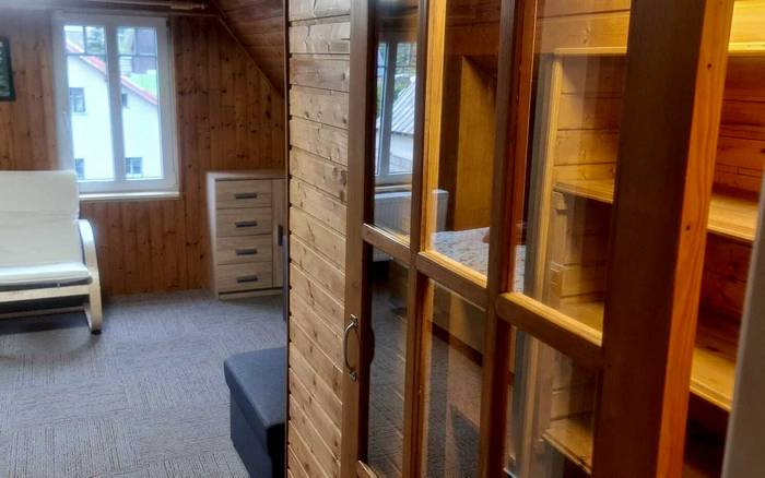 HORSKÁ CHALUPA (3 apartmány)