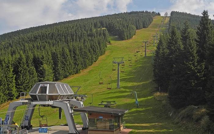 Vydejte se do Ski areálu Ramzová vlakem, neprohloupíte