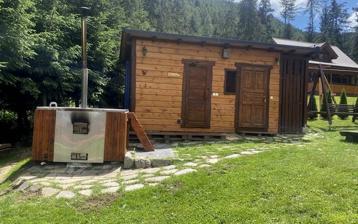 Хатинка у Саганів