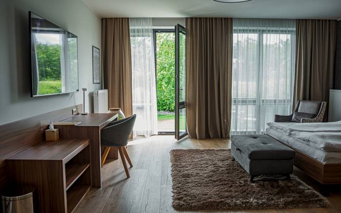 Suite Executive so záhradou