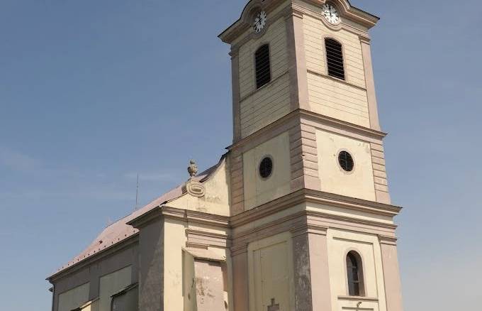 Najšikmejšia tower in Slovakia (St. Martin Church. Ivanka pri Nitre)