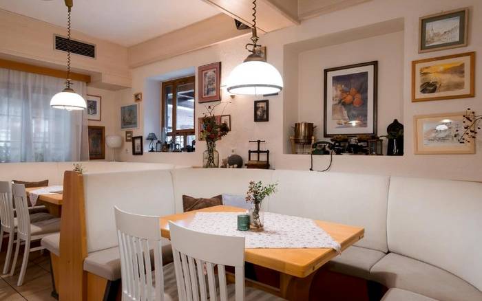 Restaurace