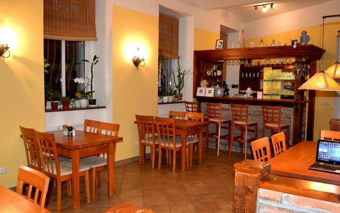 Restaurace