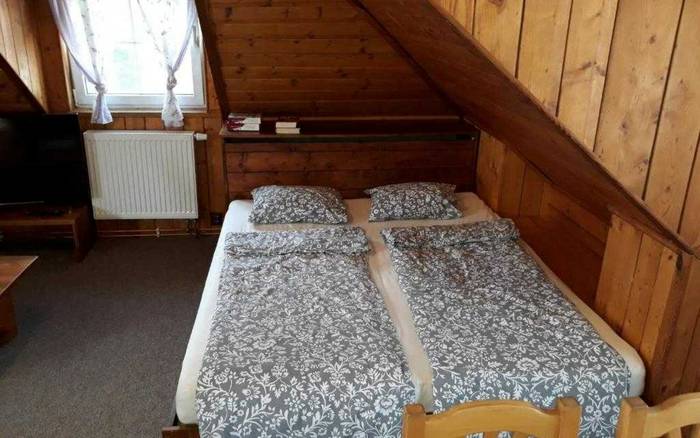 4. Studio s manželskou postelí a pohovkou v 1. patro