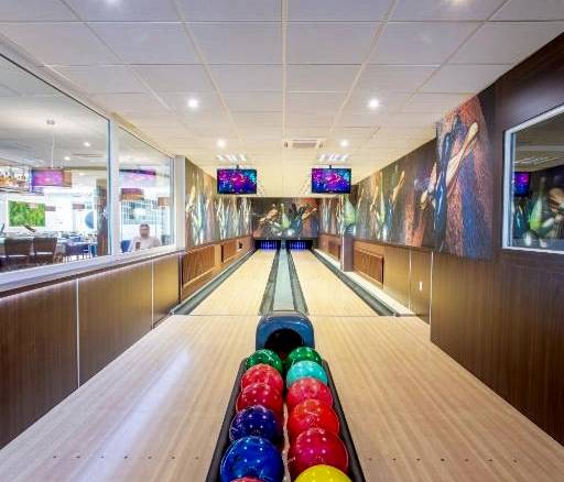 Bowling