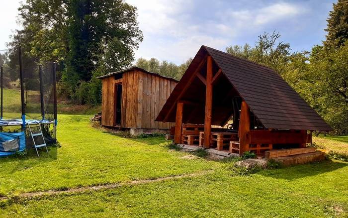 Cibuľka villa és Cesnačik nyaraló