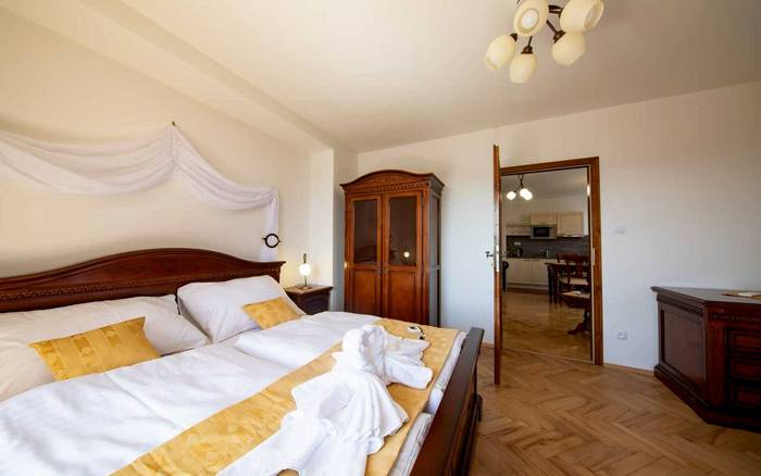 Čtyřlůžkový apartmán s terasou v Chateau