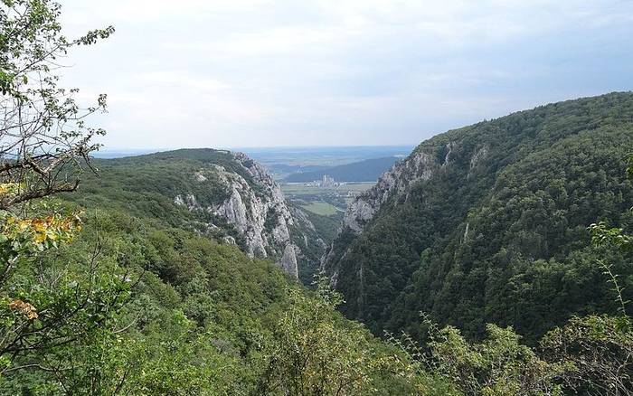 10 výletov dolinami, ktoré musíte zažiť na Slovensku