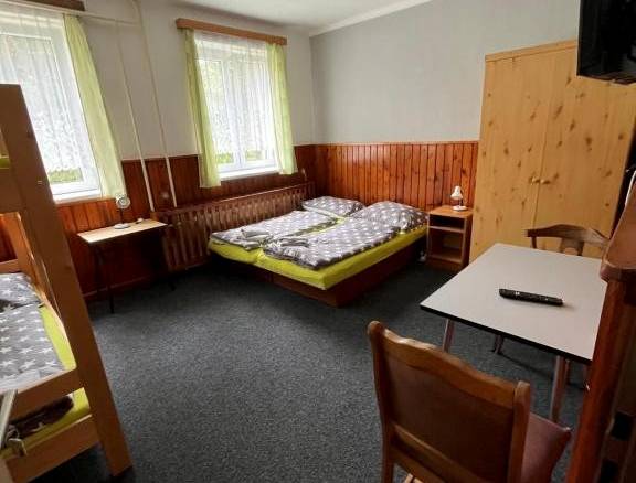 Čtyřlůžkový pokoj