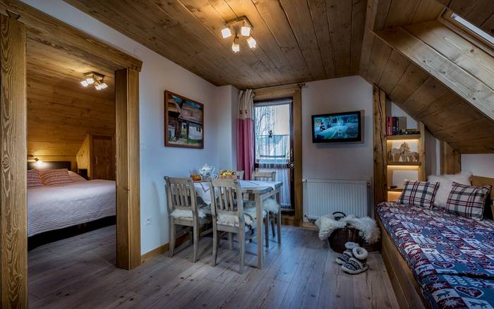 Rodinný apartmán "Tatra roc" s balkónom
