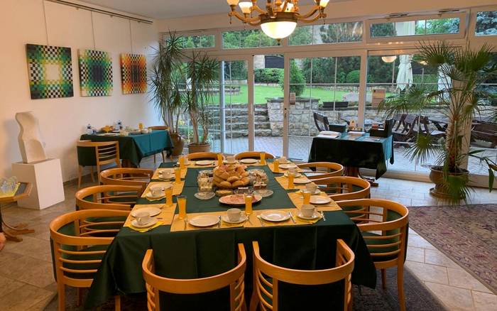 Restaurace