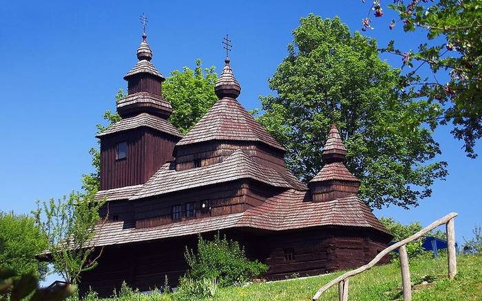 TOP 10 skanzenov - múzeí ľudovej architektúry Slovenska