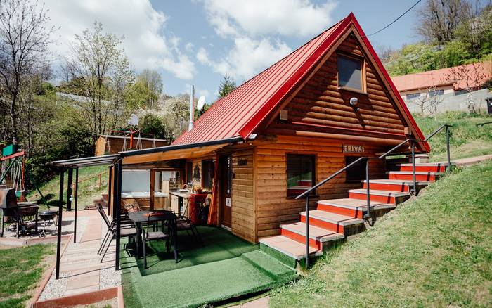 Котедж та апартаменти Bikers house